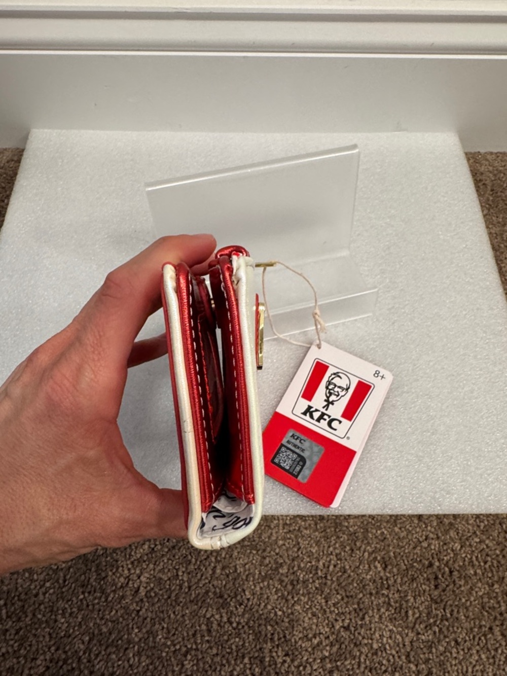 Loungefly KFC colonel sanders wallet NWT - Picture 6 of 7